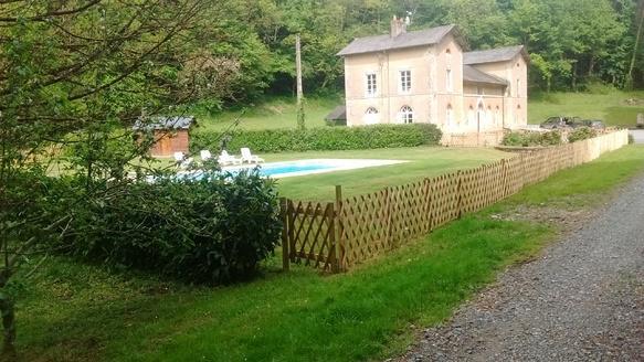 Chateau De La Lucaziere Mont-Saint-Jean  ภายนอก รูปภาพ