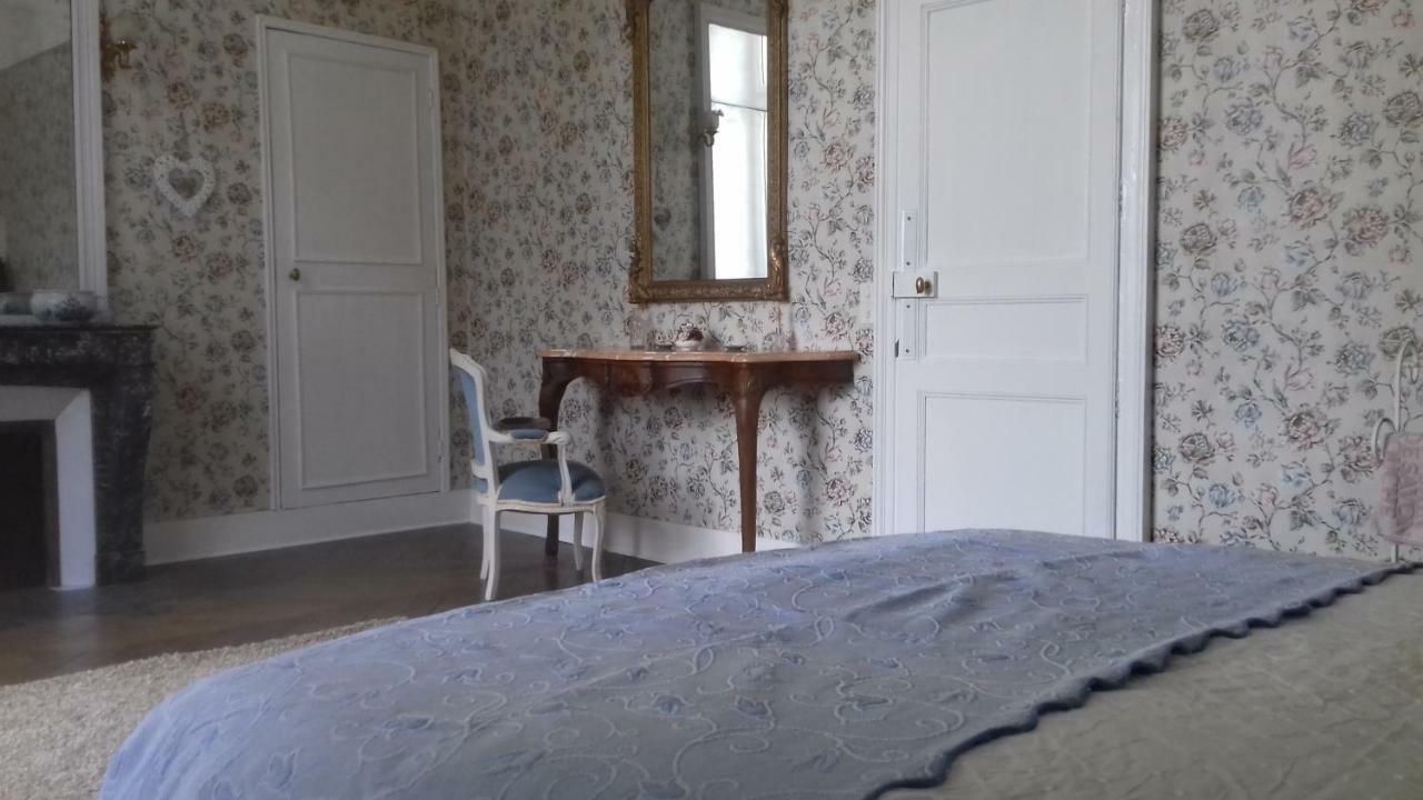 Chateau De La Lucaziere Mont-Saint-Jean  ภายนอก รูปภาพ